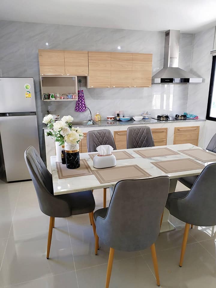 4 Bedroom House For Sale in San Kamphaeng, San Kamphaeng, Chiang Mai - Image 2