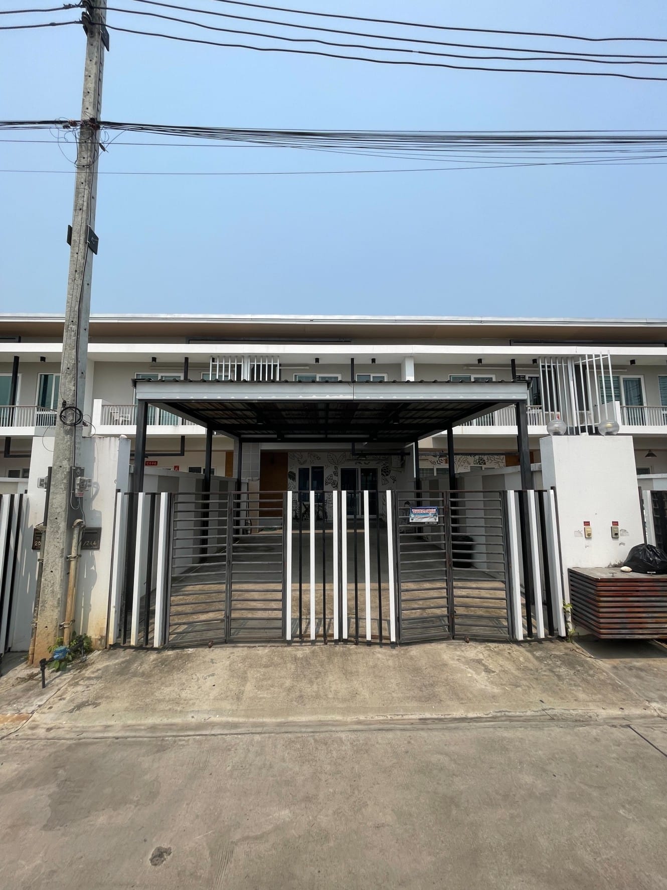 3 卧室 独立房屋 出租 在  - Image 1