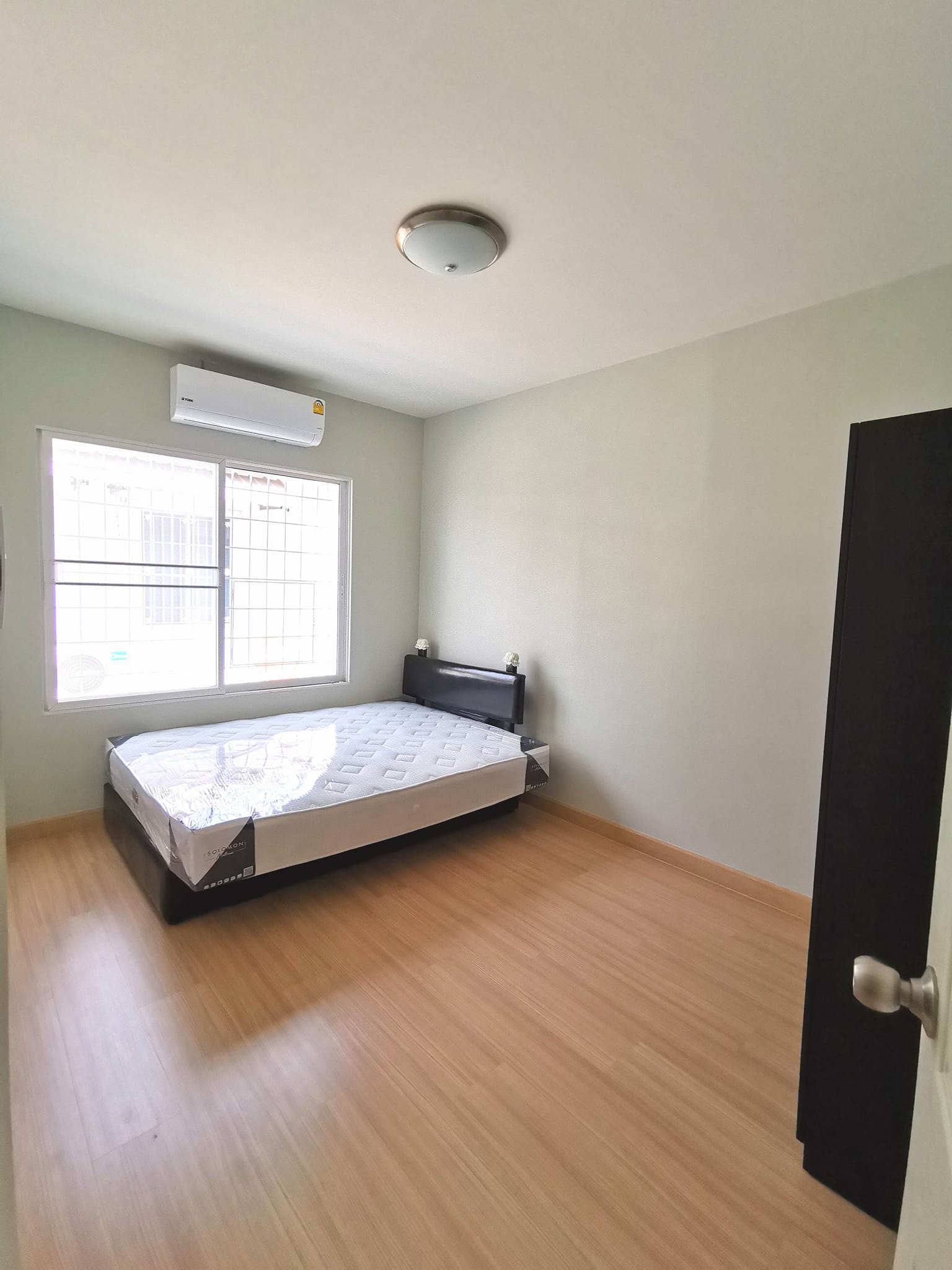 3 Bedroom Townhouse For Rent in Nong Phueng, Saraphi, Chiang Mai - Image 5