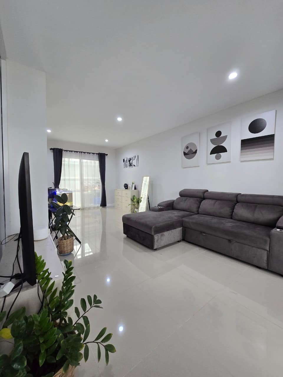 3 Bedroom Townhouse For Sale in Nong Han, San Sai, Chiang Mai - Image 2