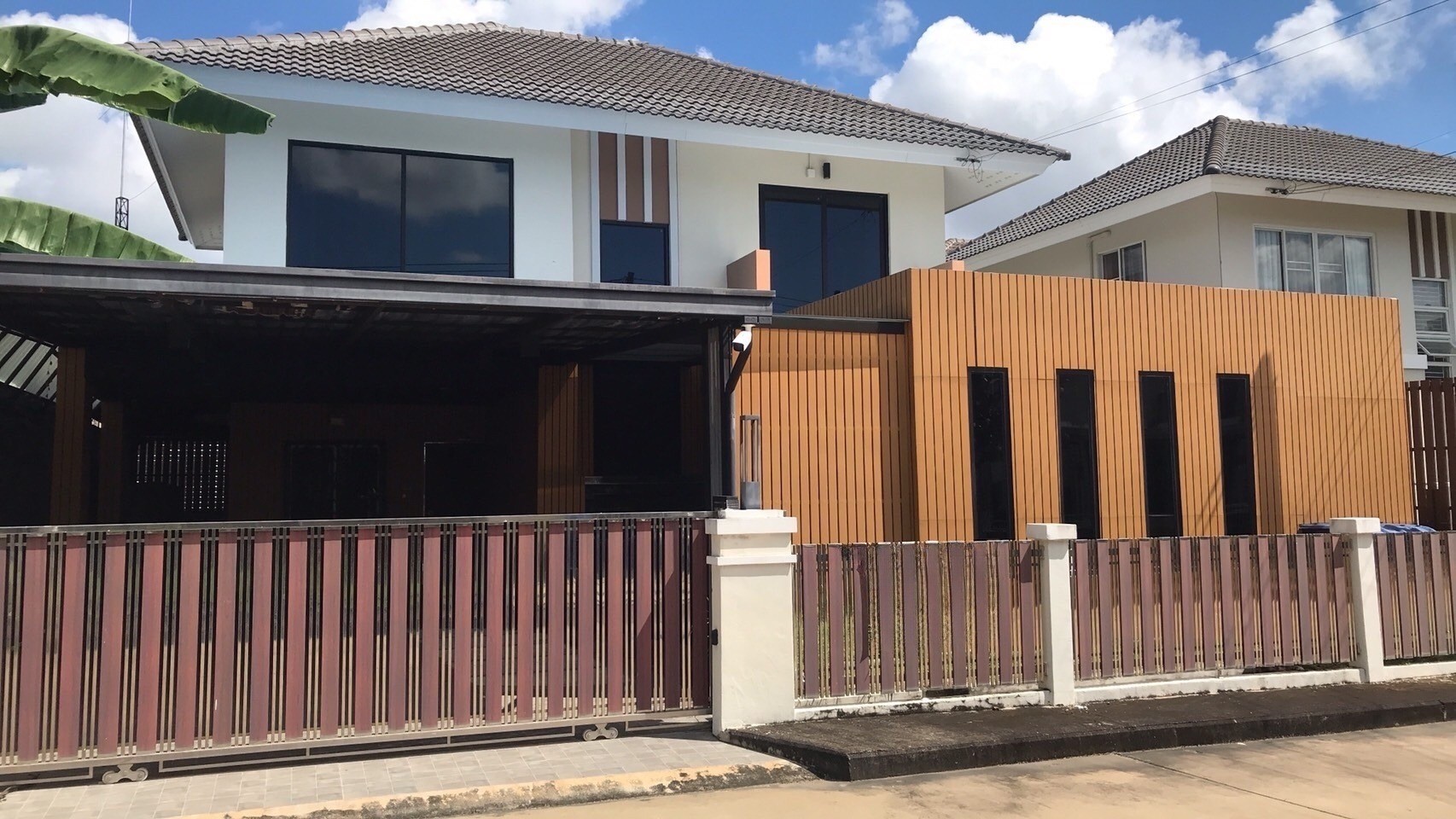 Karnkanok Ville 10 - Image 1