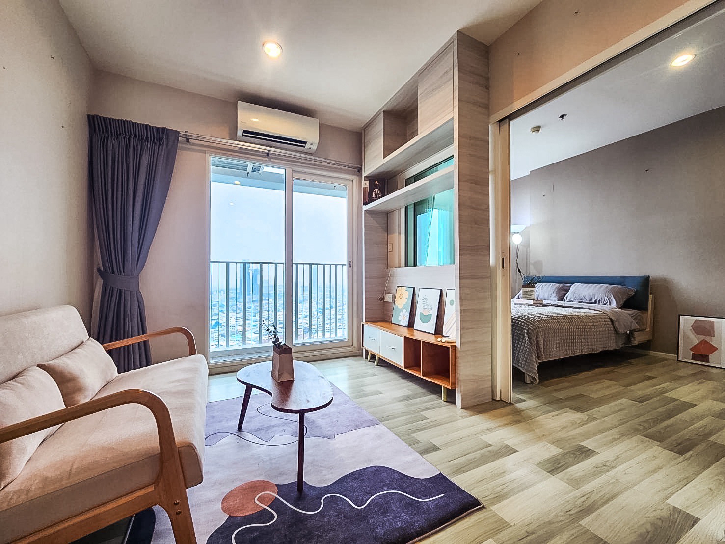 The Key Sathon-Charoen Rat - Image 2