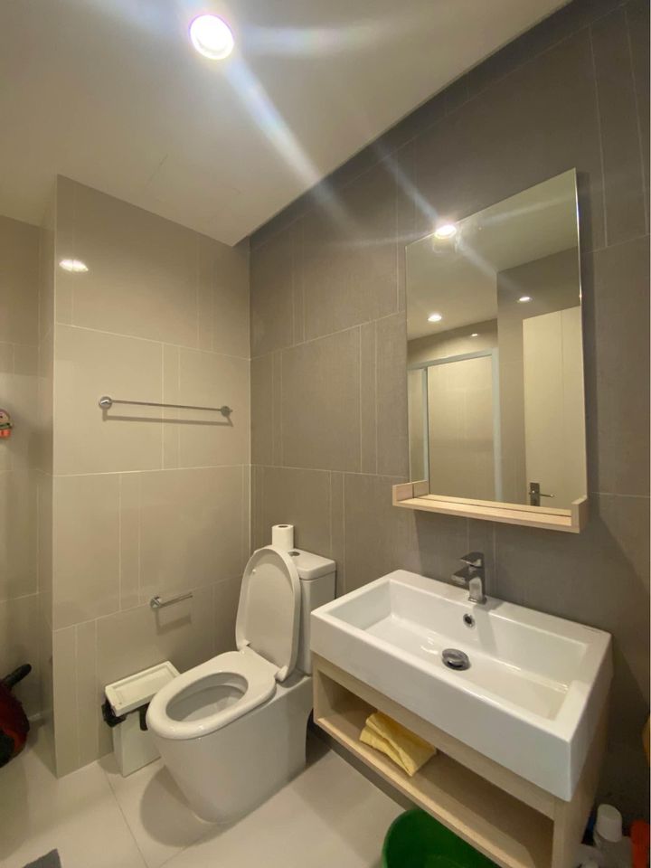 The Key Sathon-Charoen Rat - Image 5