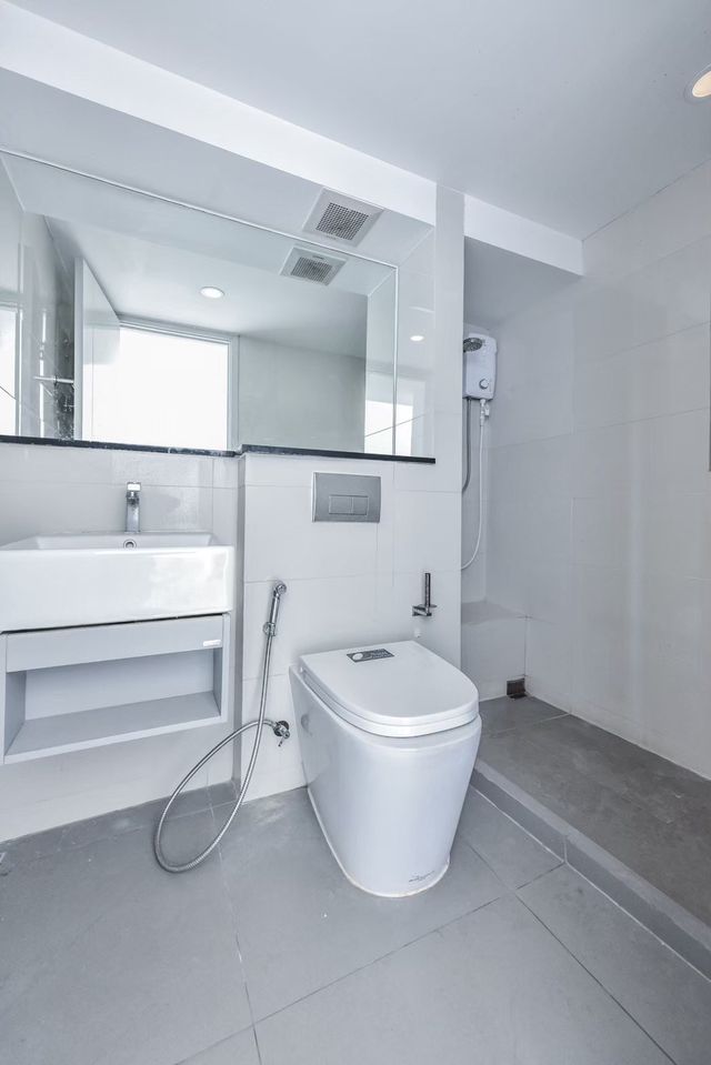 KnightsBridge Prime Sathorn - Image 10