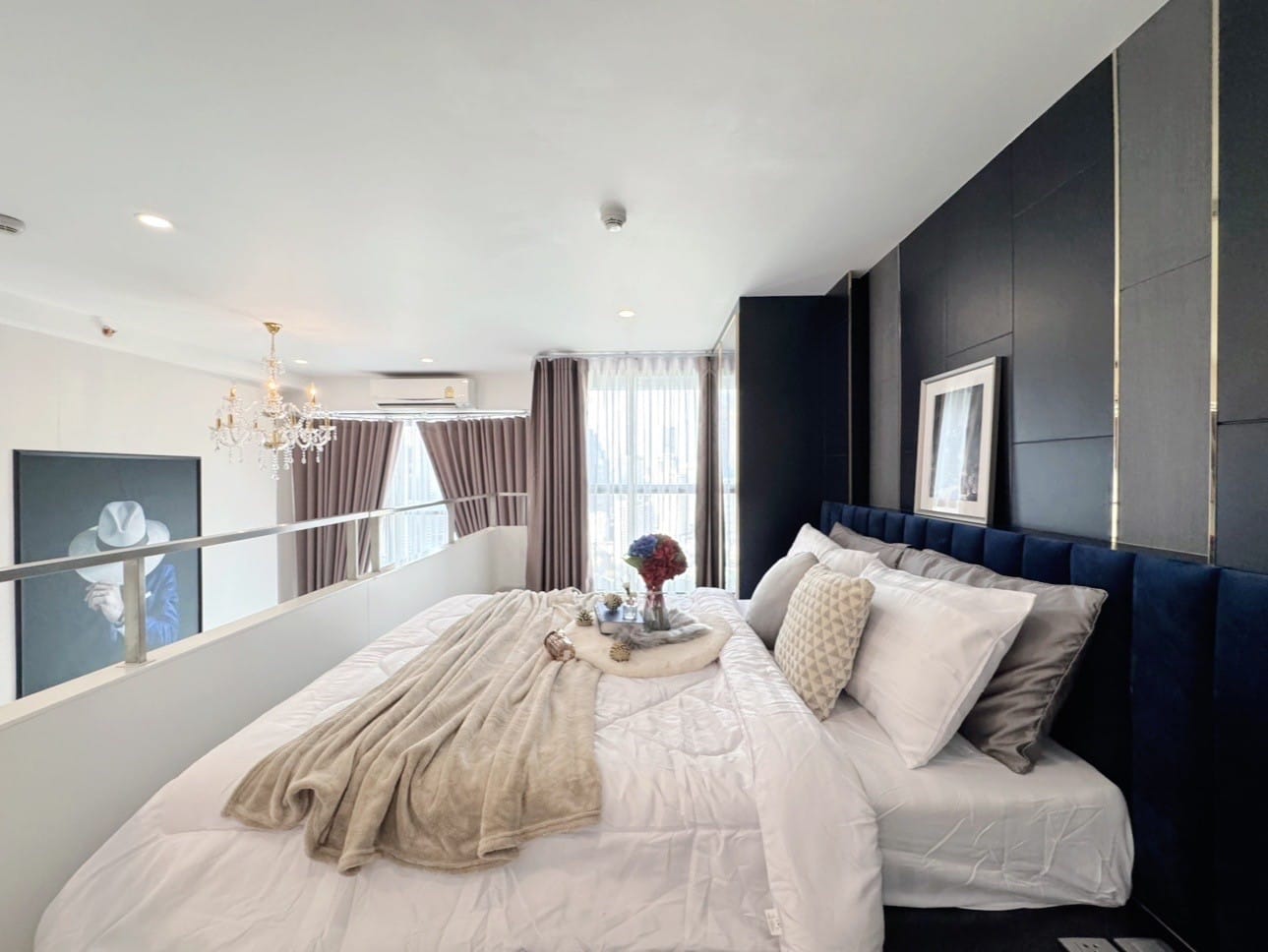 1 Bedroom Condo For Sale in Thung Mahamek, Sathon, Bangkok - Image 3