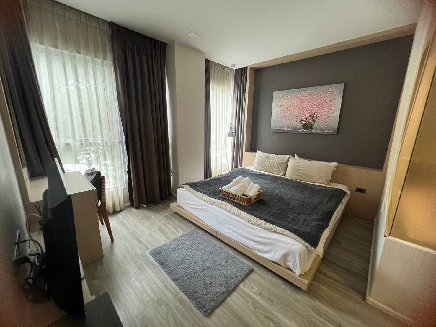 PLAY Condominium - Image 1