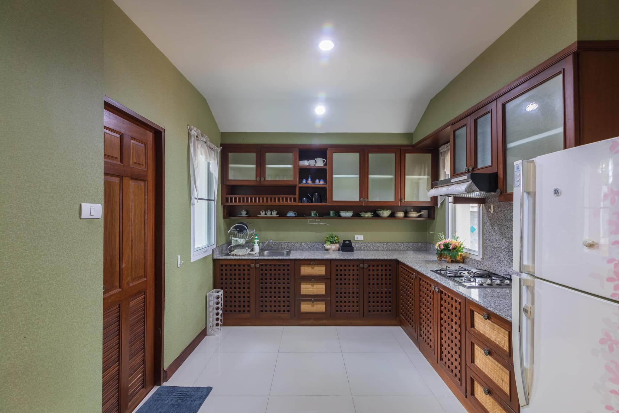 5 Bedroom House For Sale in San Sai Noi, San Sai, Chiang Mai - Image 9