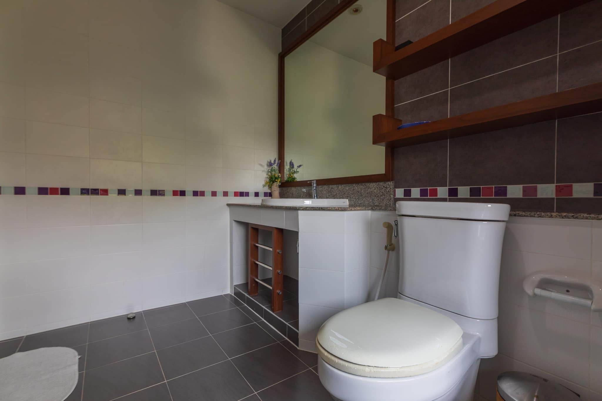5 Bedroom House For Sale in San Sai Noi, San Sai, Chiang Mai - Image 5
