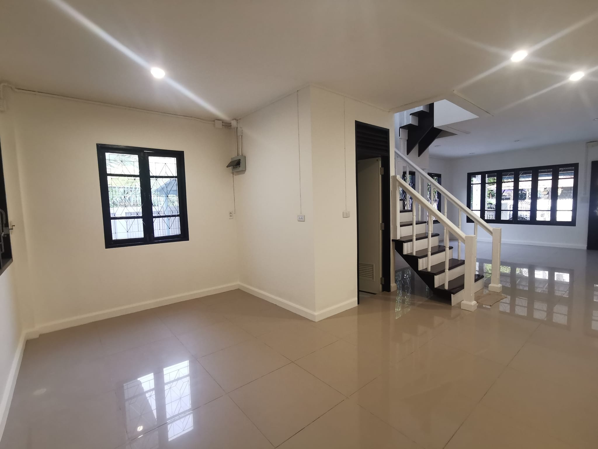 Land and Houses Park San Sai - Image 4