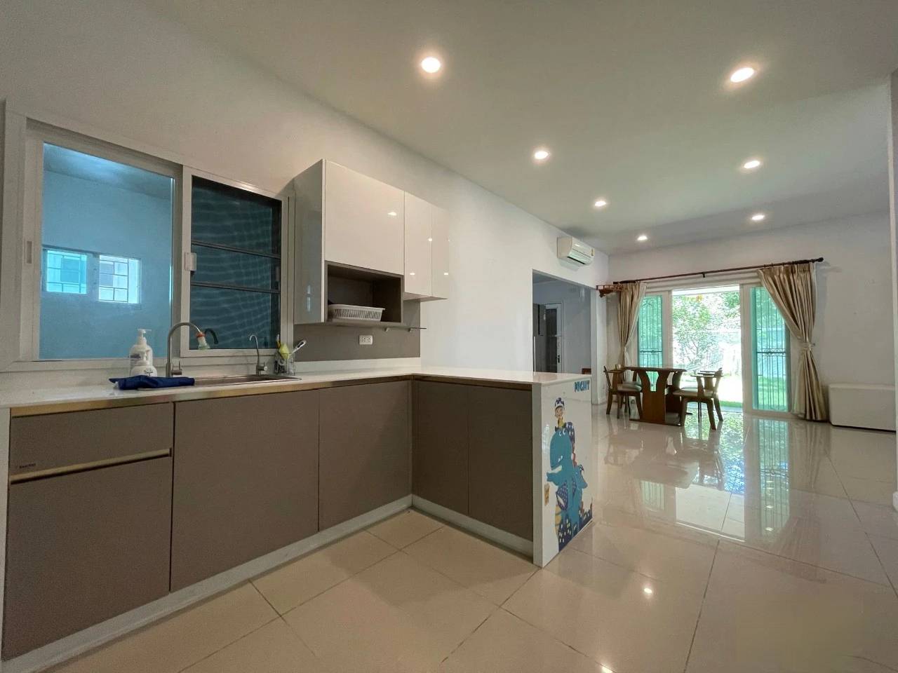 4 Bedroom House For Sale in Pa Bong, Saraphi, Chiang Mai - Image 4