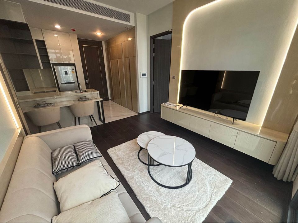 LAVIQ Sukhumvit 57 - Image 1