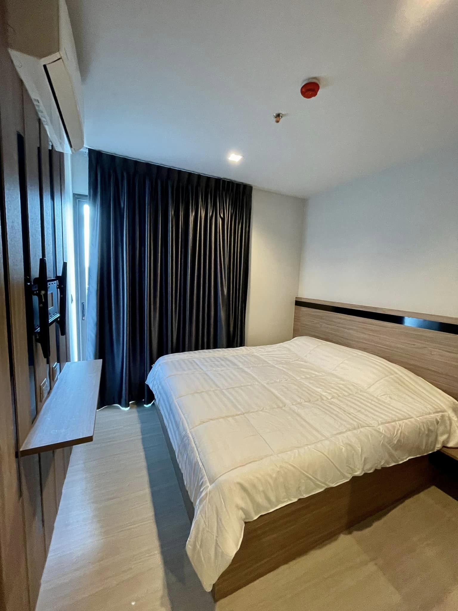 1 卧室 公寓 出租 在  - Image 3