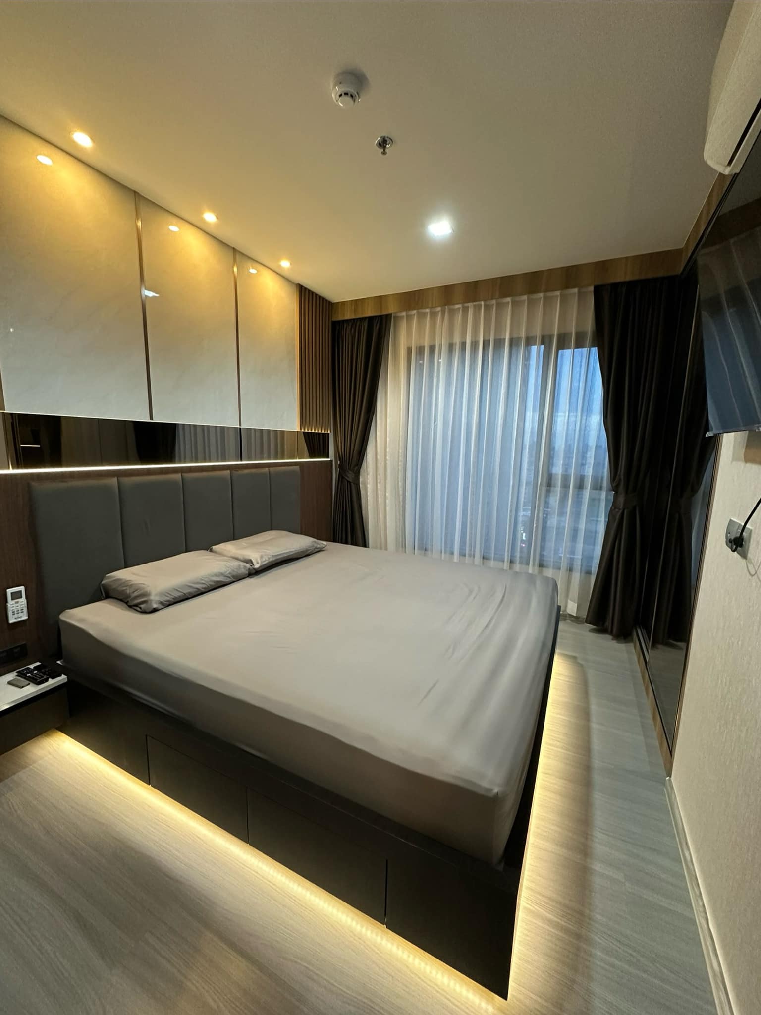 Life Asoke - Rama 9 - Image 3