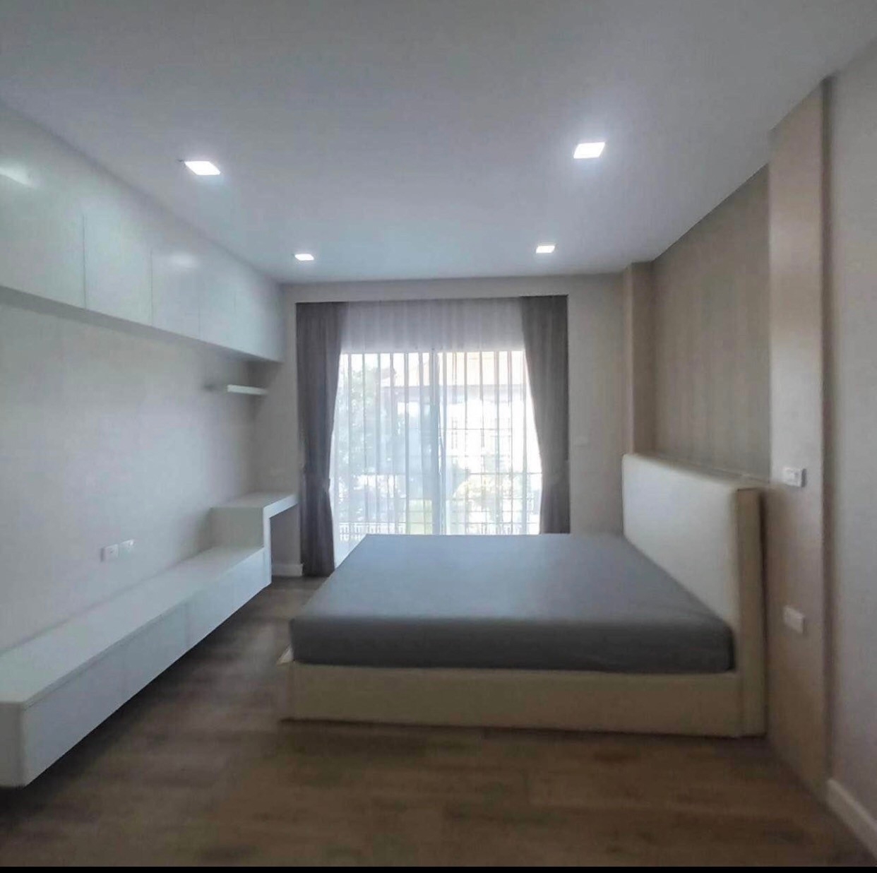 5 ห้องนอน บ้านเดี่ยว สำหรับขาย ใน ดอกไม้, ประเวศ, กรุงเทพมหานคร - Image 2