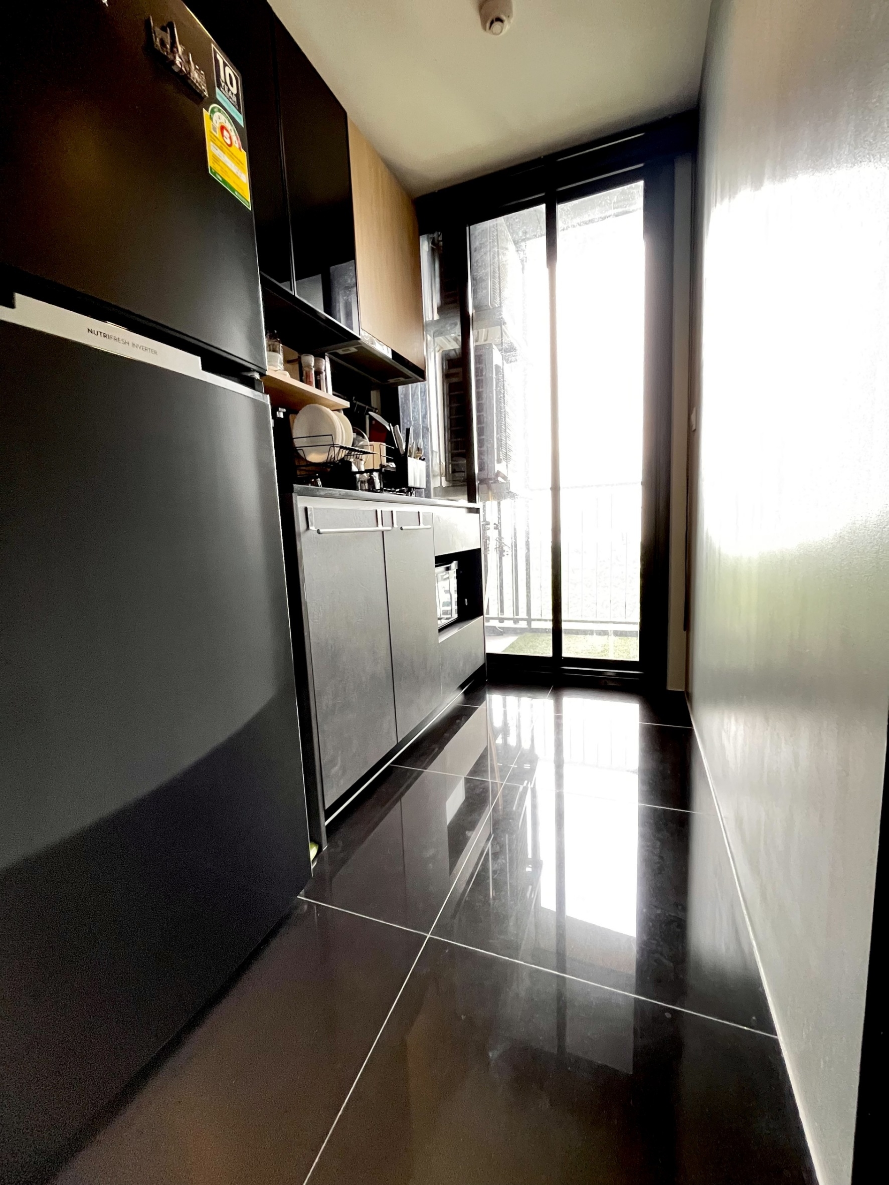 1 Bedroom Condo For Sale in Chomphon, Chatuchak, Bangkok - Image 3