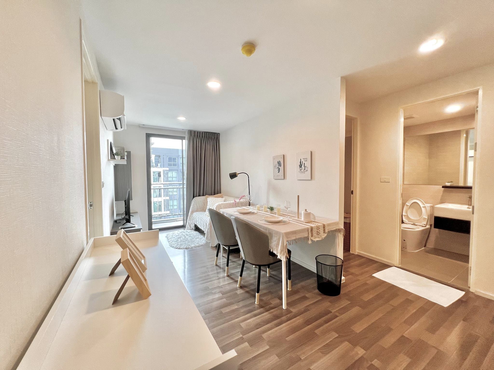 Living Nest Ramkamhaeng - Image 1