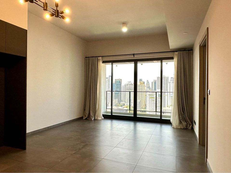 2 Bedroom Condo For Sale in Khlong Toei Nuea, Vadhana, Bangkok - Image 1