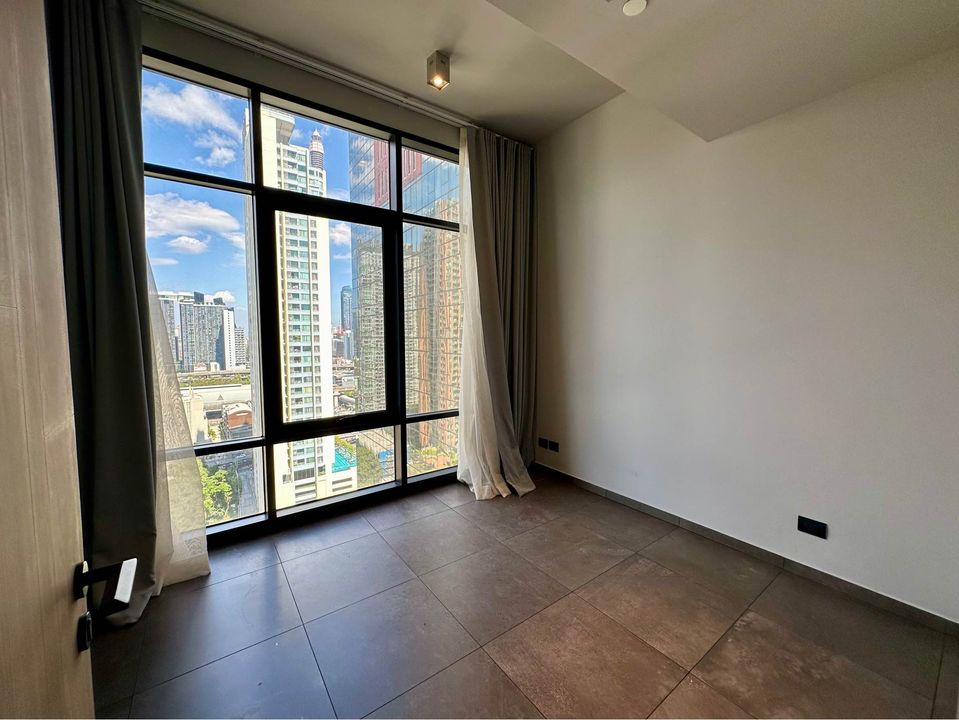 2 Bedroom Condo For Sale in Khlong Toei Nuea, Vadhana, Bangkok - Image 6