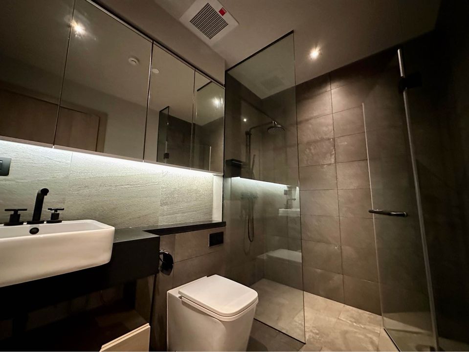 2 Bedroom Condo For Sale in Khlong Toei Nuea, Vadhana, Bangkok - Image 5