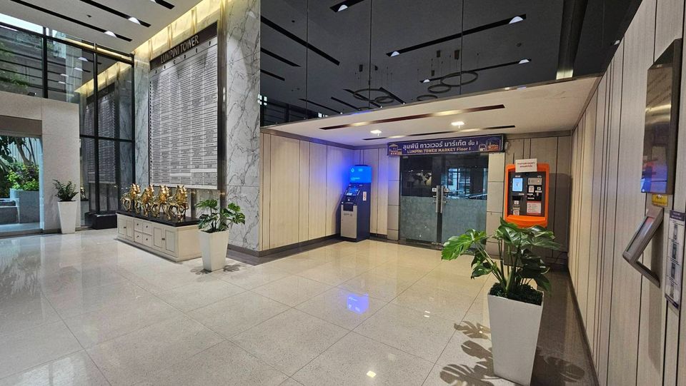  Retail Space For Sale in Thung Mahamek, Sathon, Bangkok - Image 12