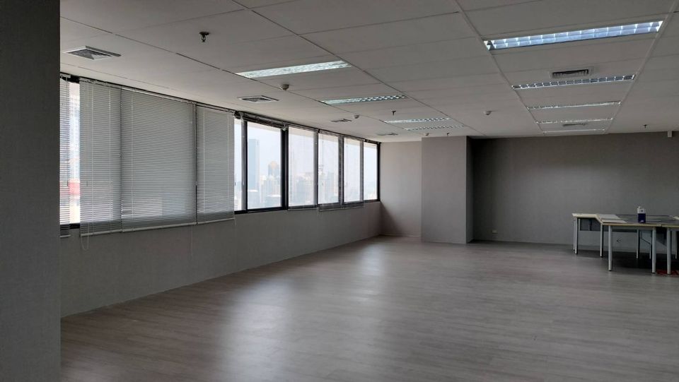  Retail Space For Sale in Thung Mahamek, Sathon, Bangkok - Image 8