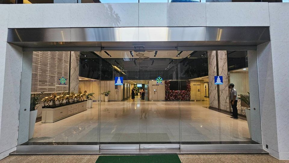  Retail Space For Sale in Thung Mahamek, Sathon, Bangkok - Image 6