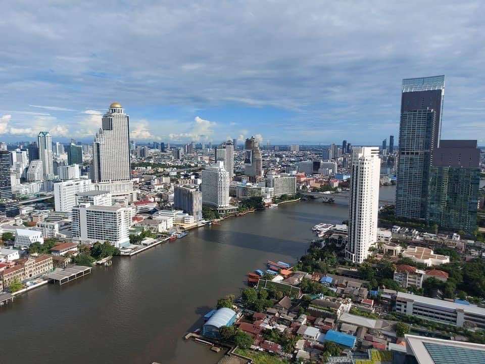 Magnolias Waterfront Residences - Image 8
