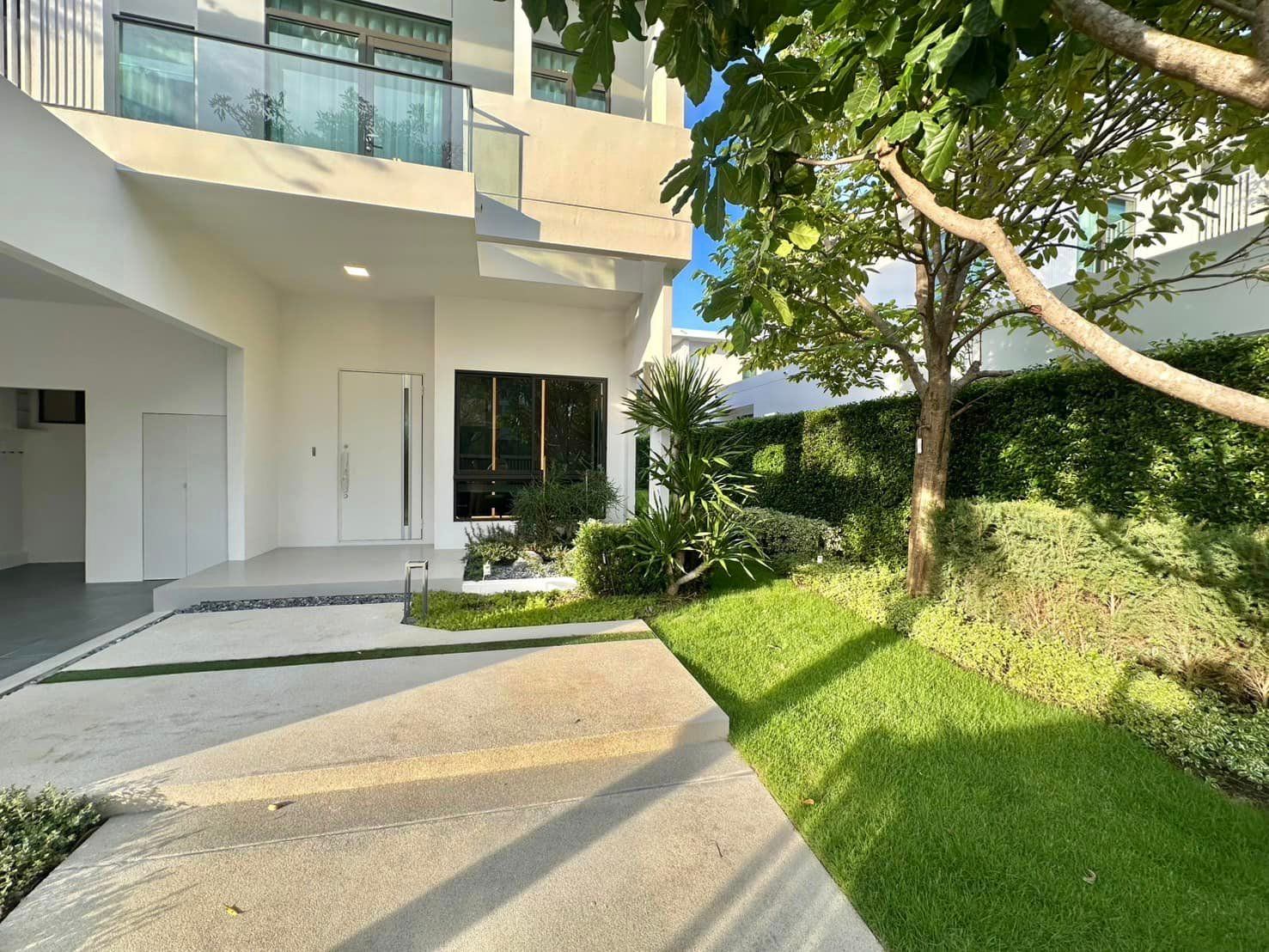 4 Bedroom House For Sale in Bang Chalong, Bang Phli, Samut Prakan - Image 15