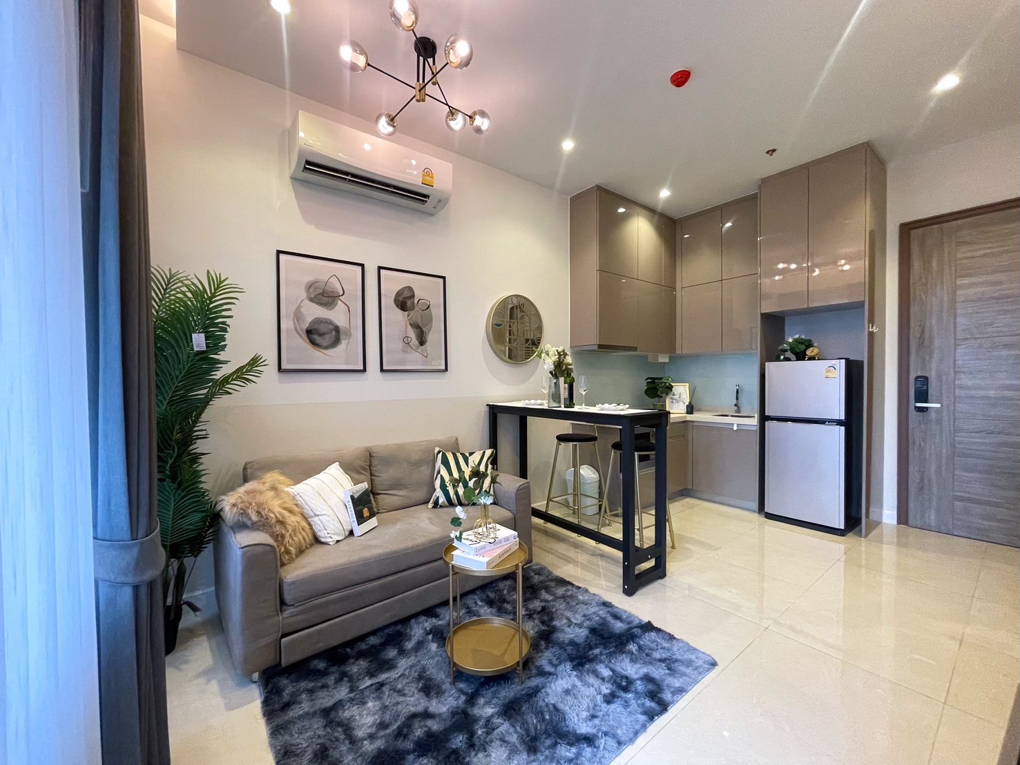 1 Bedroom Condo For Sale in Phra Khanong, Khlong Toei, Bangkok - Image 1