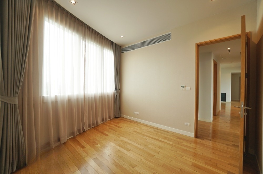 Millennium Residence - Image 7