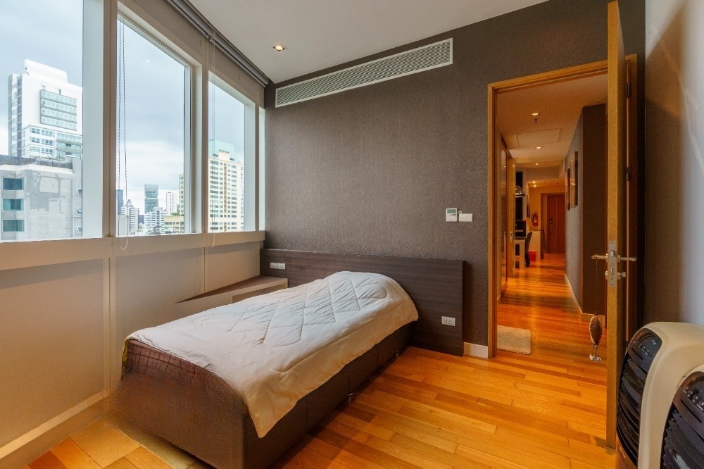 Millennium Residence - Image 12