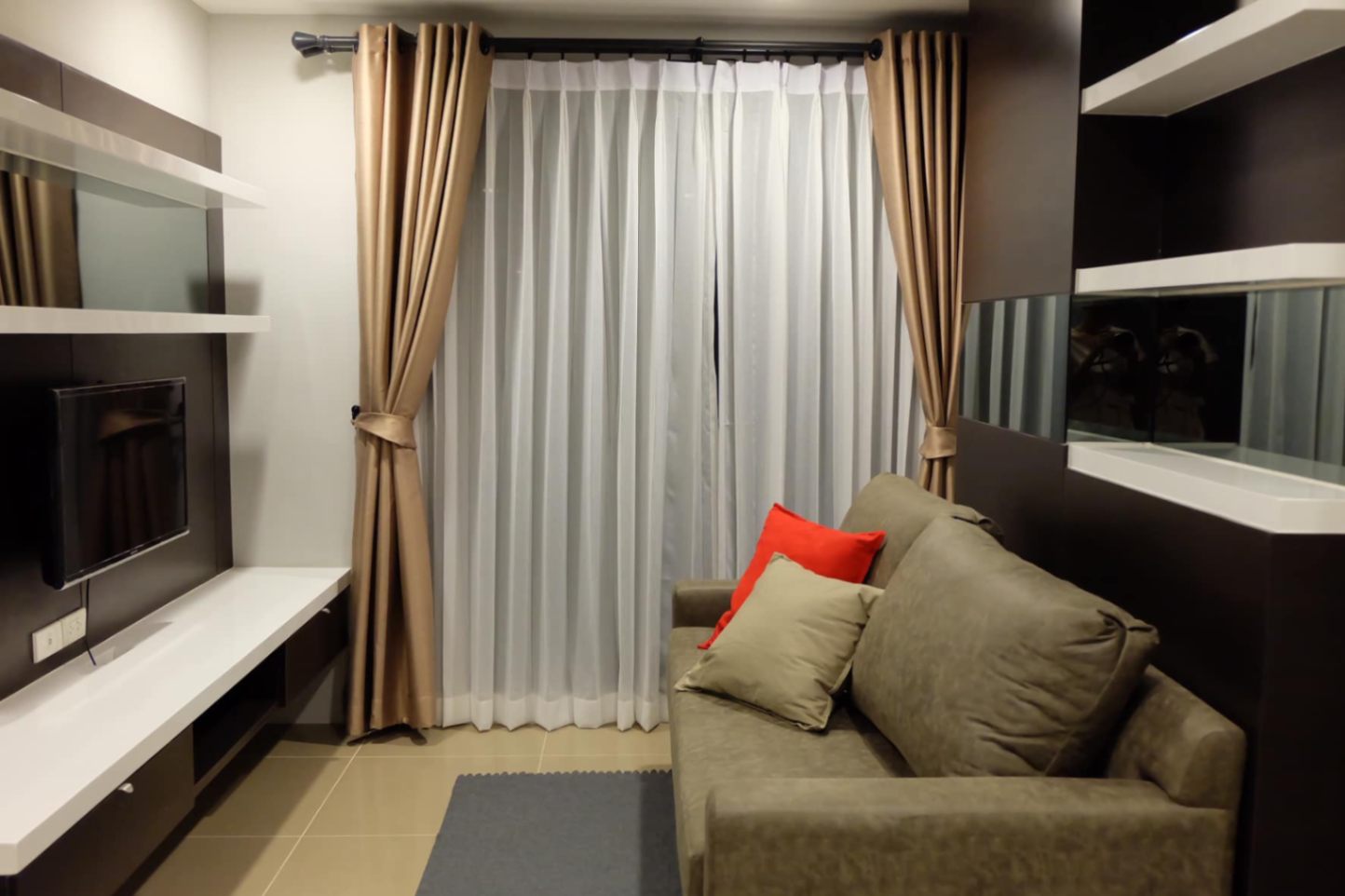 Mirage Sukhumvit 27 - Image 2