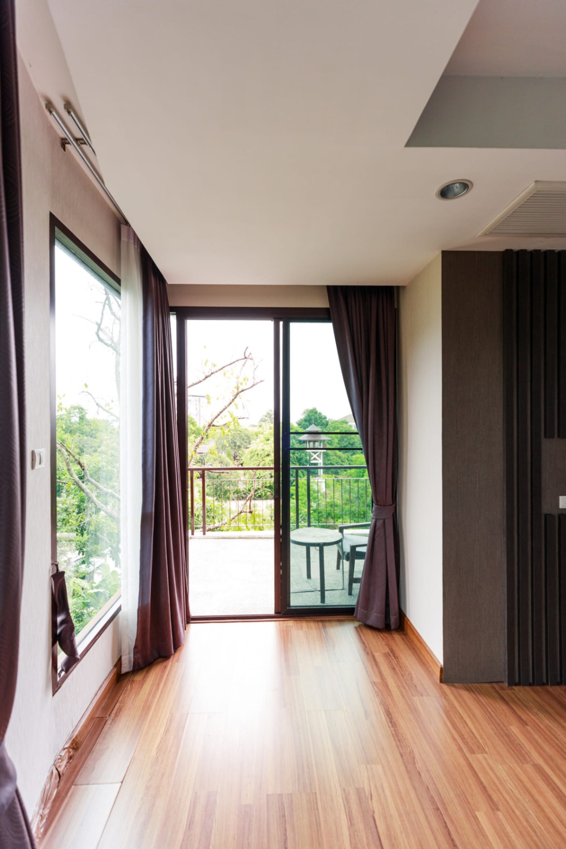 Mountain View Condo - Image 6