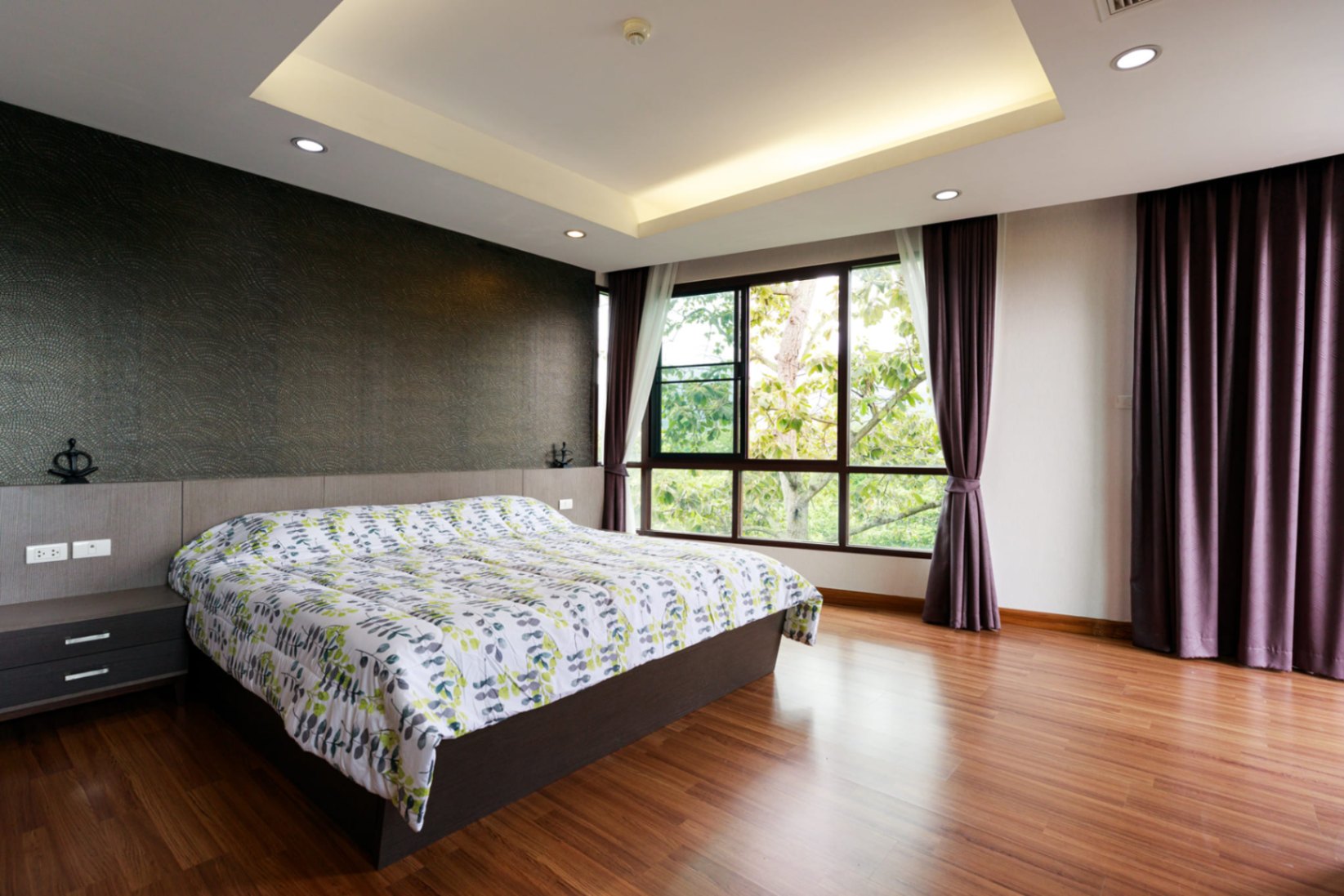 Mountain View Condo - Image 5