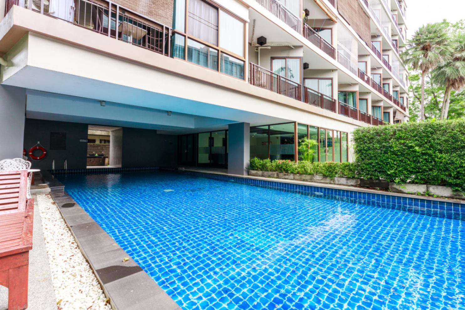 Mountain View Condo - Image 9