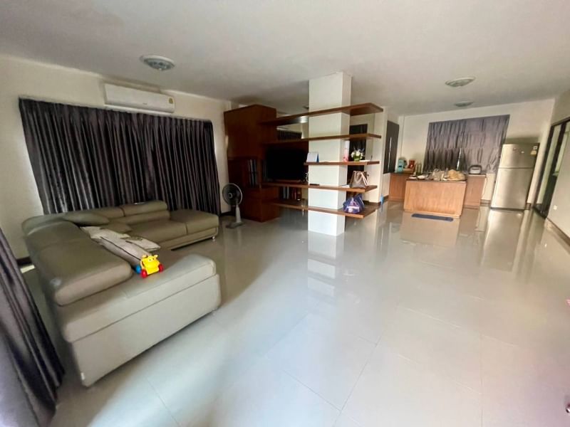 3 ห้องนอน บ้านเดี่ยว สำหรับเช่า ใน หนองแจง, บึงสามพัน, เพชรบูรณ์ - Image 2