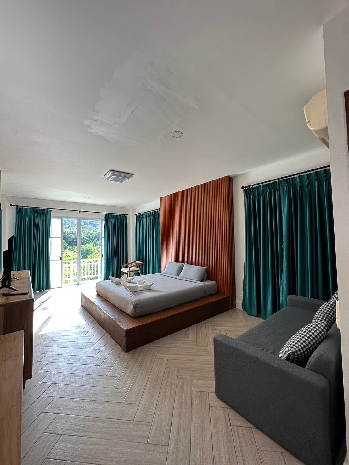 5 Bedroom House For Rent in Don Kaeo, Mae Rim, Chiang Mai - Image 15