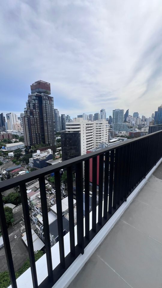 M Thonglor 10 - Image 10