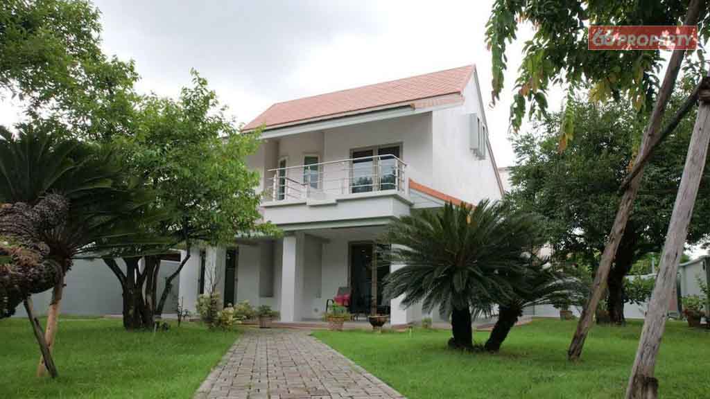 4 Bedroom House For Sale in Wat Ket, Mueang Chiang Mai, Chiang Mai - Image 2