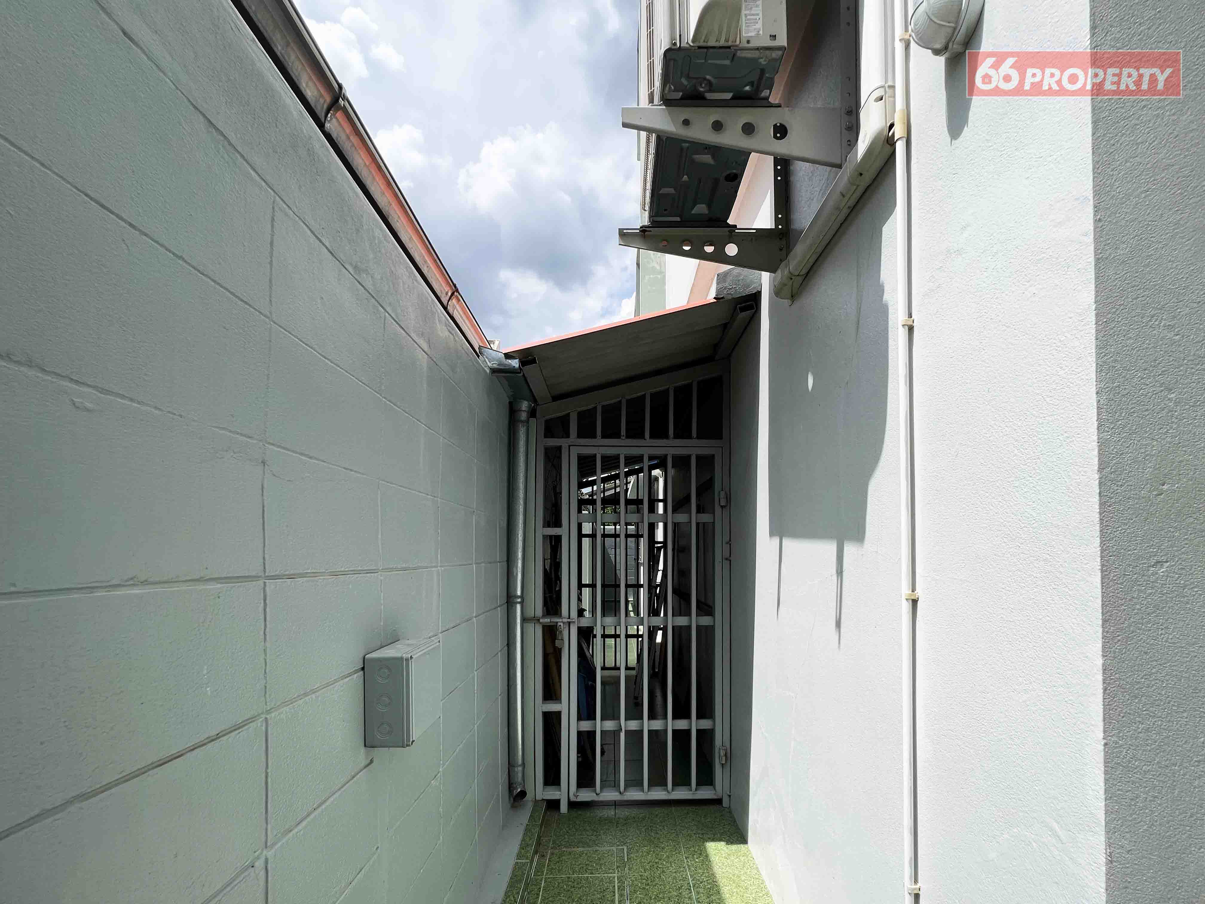 4 Bedroom House For Sale in Wat Ket, Mueang Chiang Mai, Chiang Mai - Image 37