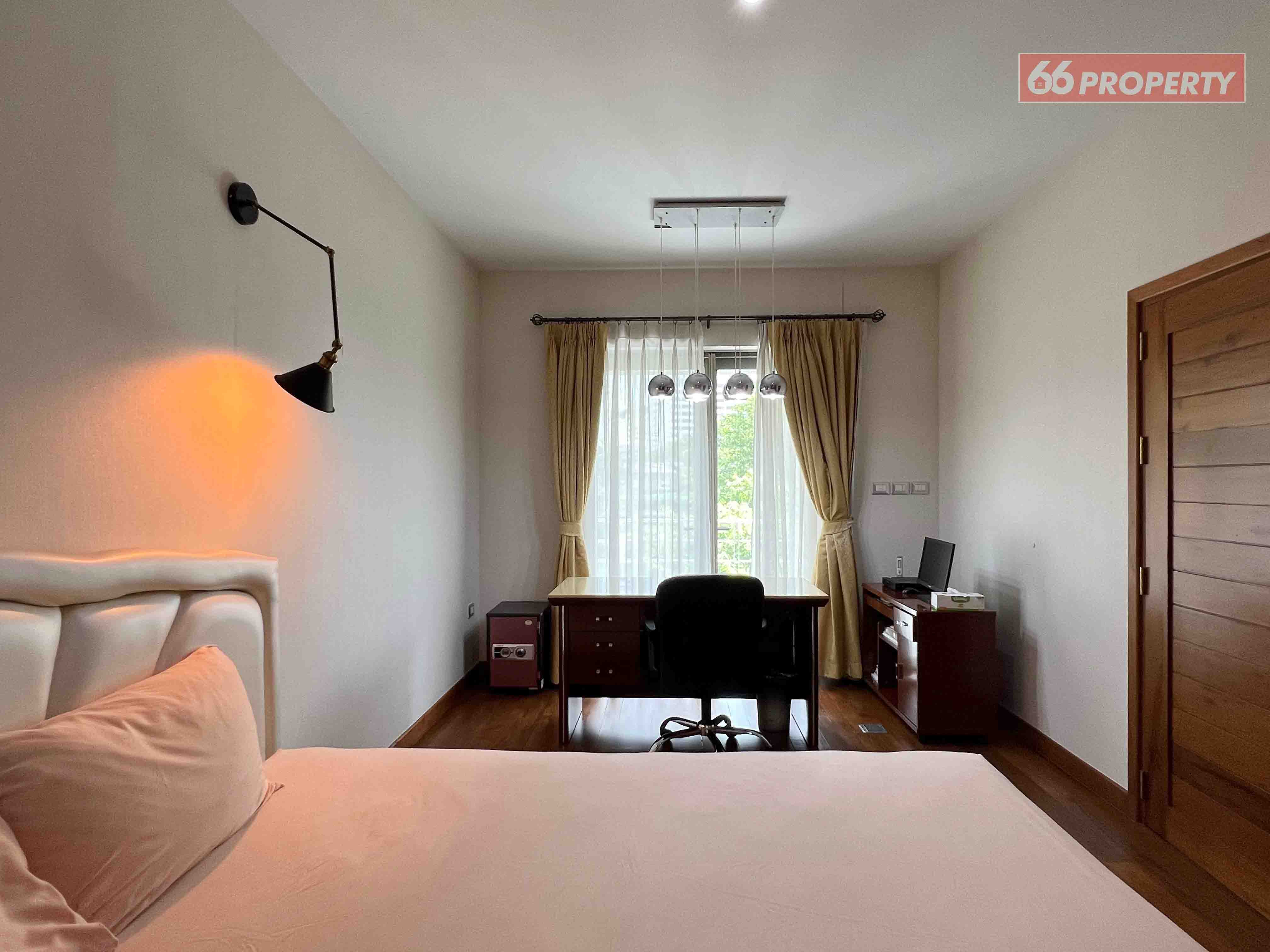 4 Bedroom House For Sale in Wat Ket, Mueang Chiang Mai, Chiang Mai - Image 16