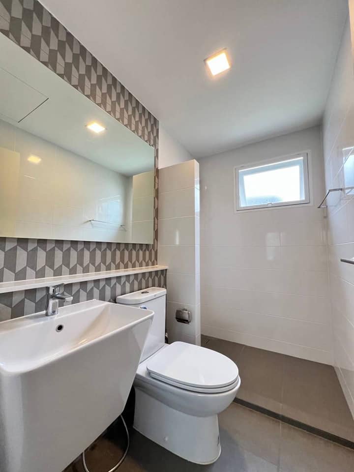 3 Bedroom House For Rent in Fa Ham, Mueang Chiang Mai, Chiang Mai - Image 10