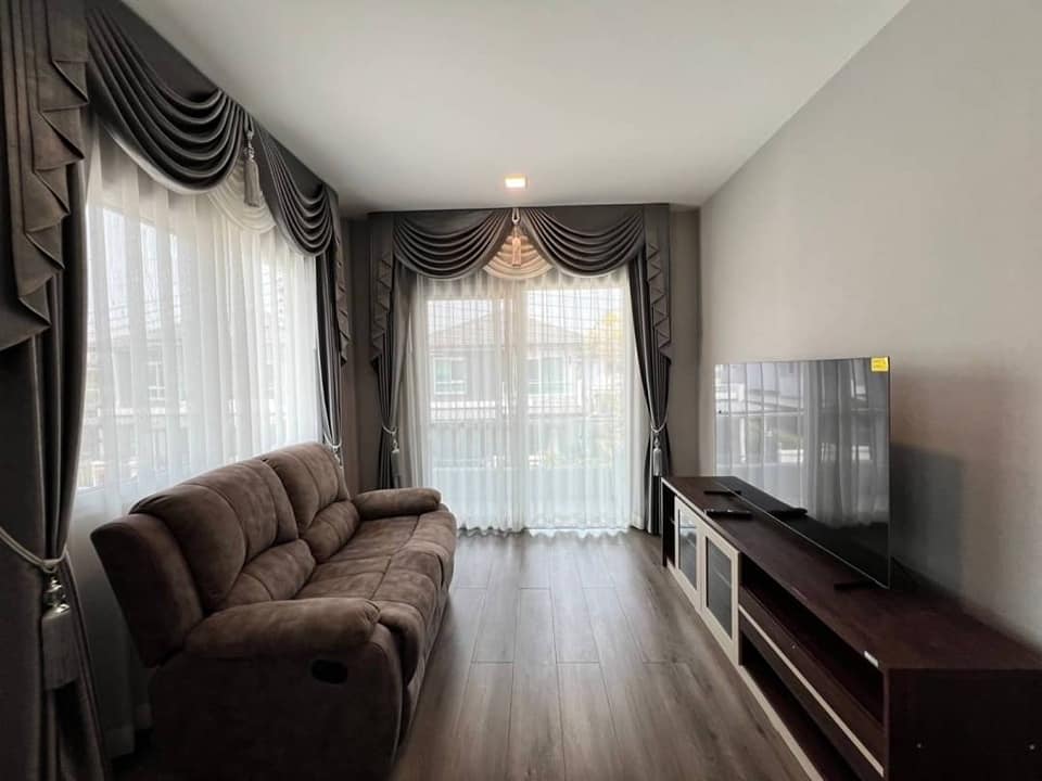 3 Bedroom House For Rent in Fa Ham, Mueang Chiang Mai, Chiang Mai - Image 8