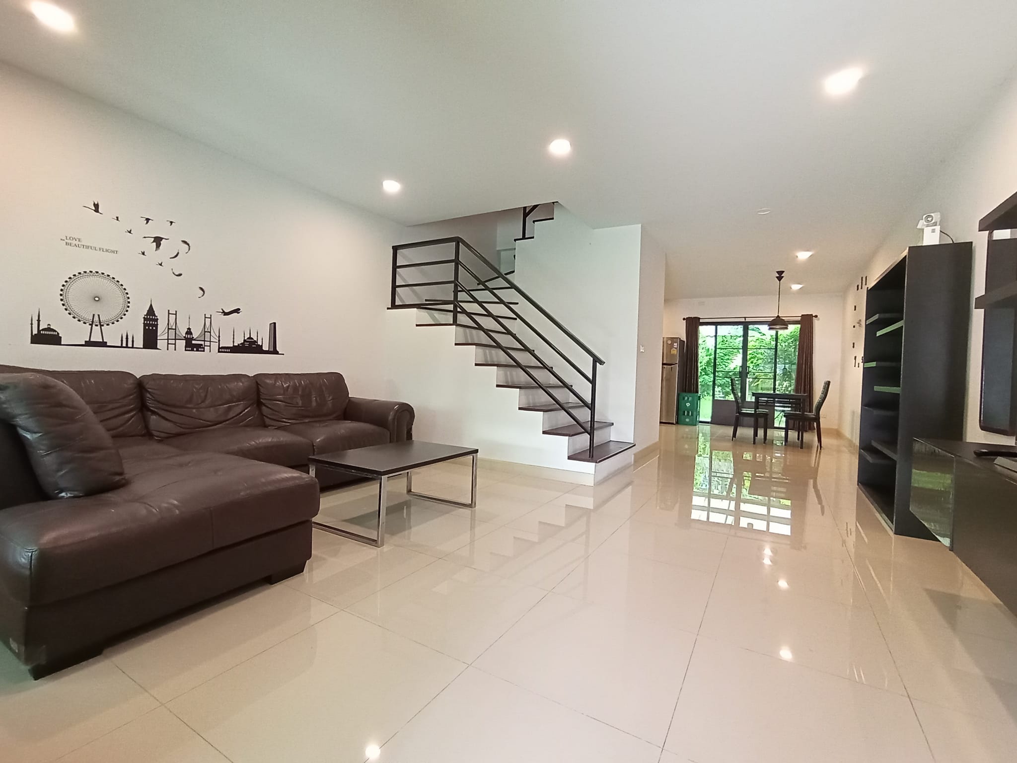 2 ห้องนอน ทาวน์เฮาส์ สำหรับเช่า ใน หนองแจง, บึงสามพัน, เพชรบูรณ์ - Image 2