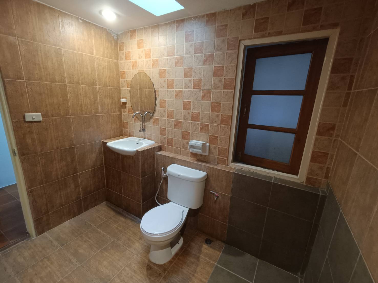2 Bedroom Townhouse For Rent in Ban Luang, Chom Thong, Chiang Mai - Image 5