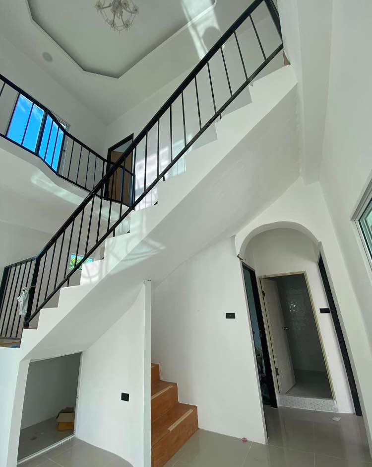 4 Bedroom House For Sale in San Phisuea, Mueang Chiang Mai, Chiang Mai - Image 3