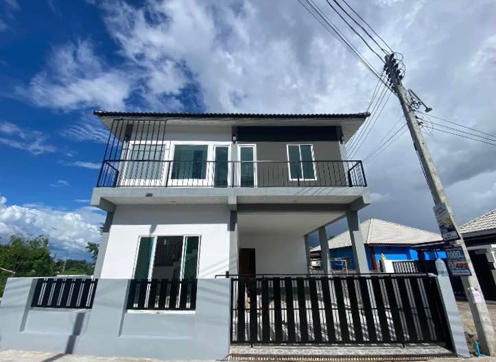 4 Bedroom House For Sale in San Phisuea, Mueang Chiang Mai, Chiang Mai - Image 1