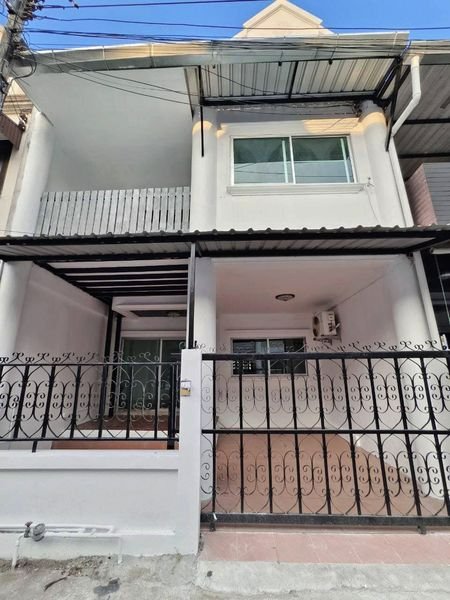 3 ห้องนอน ทาวน์เฮาส์ สำหรับขาย ใน ช้างเผือก, เมืองเชียงใหม่, เชียงใหม่ - Image 1