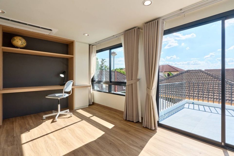 4 Bedroom House For Sale in Pa Daet, Mueang Chiang Mai, Chiang Mai - Image 14