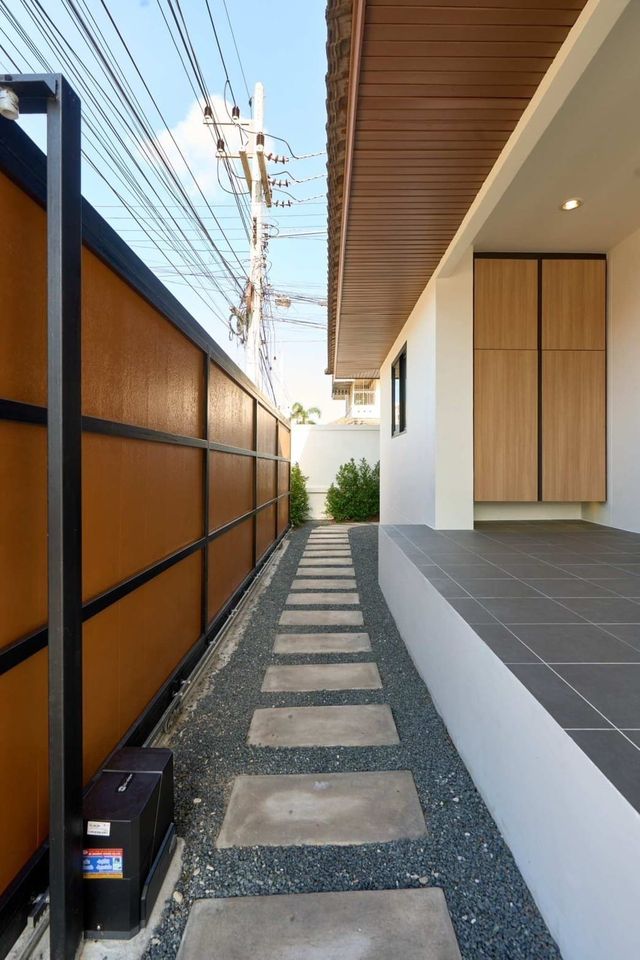 4 Bedroom House For Sale in Pa Daet, Mueang Chiang Mai, Chiang Mai - Image 23